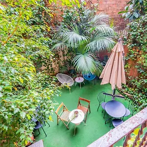 Albergue Casa Barcelo Barcelona